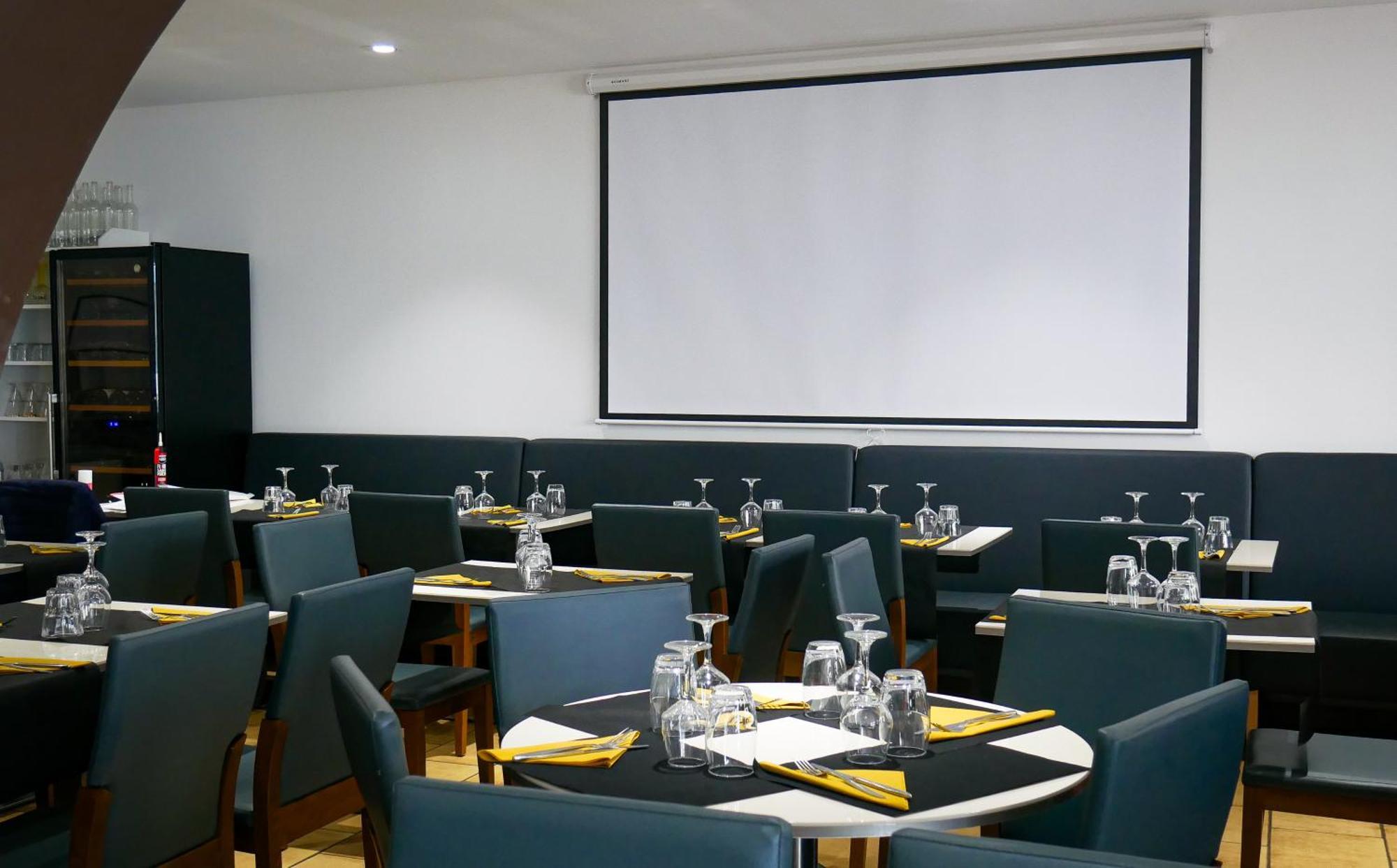 Le Bar Restaurant 2*