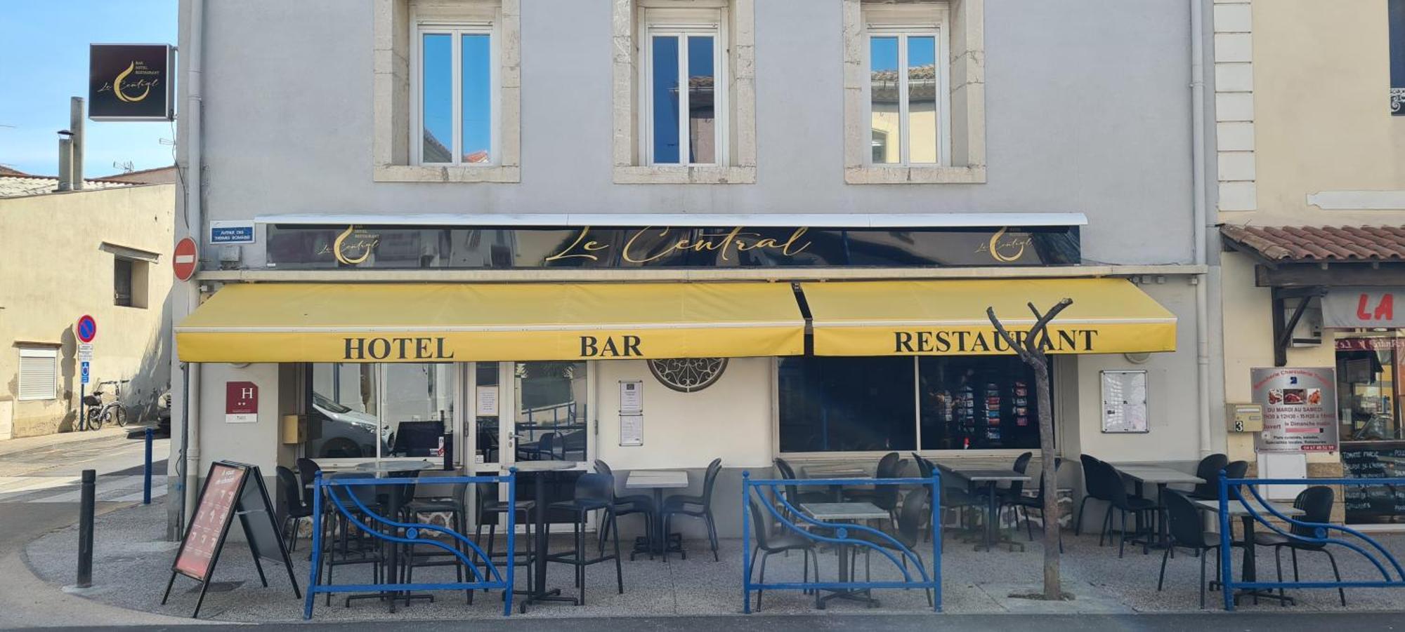 Le Bar Restaurant